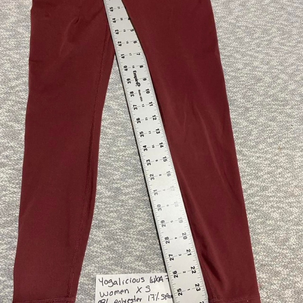 Yogalicious Lux burgundy polyester & spandex leggings size XS. SKU-A766 - Picture 3 of 8